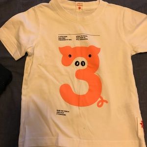 random shirt